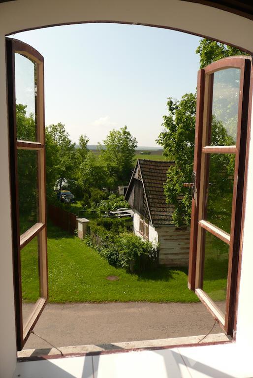 Statek Chmelovice Hotel Exterior foto